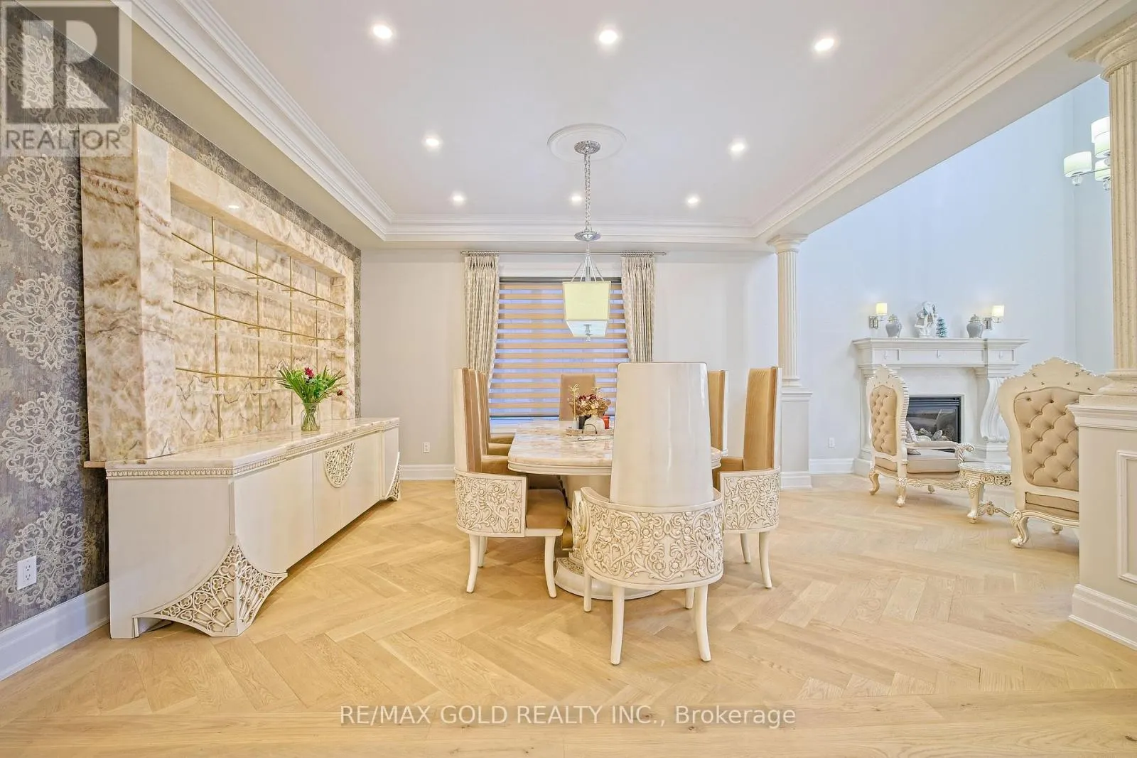 9 LAUDERHILL ROAD