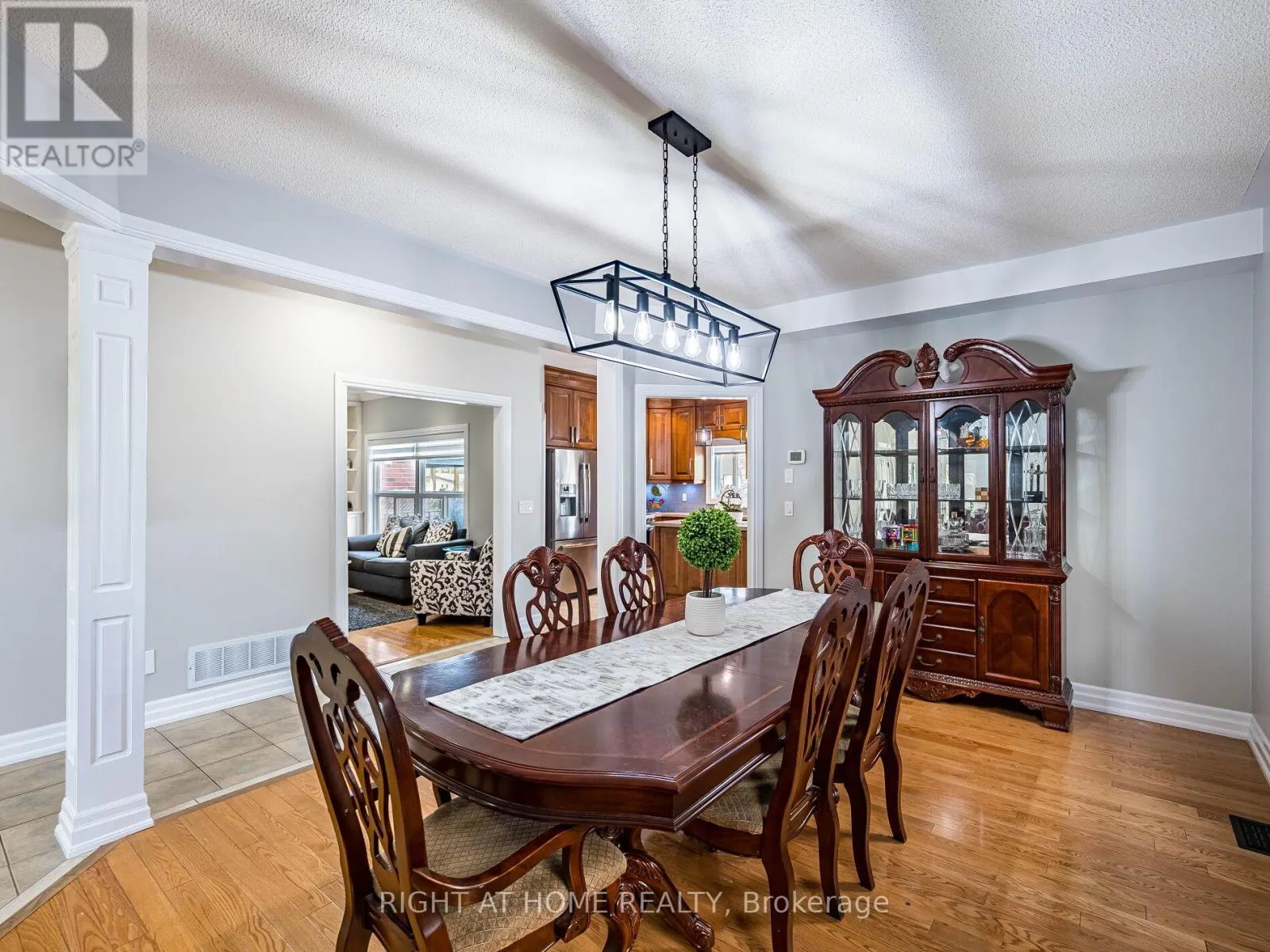 6 BERRYCREEK DRIVE