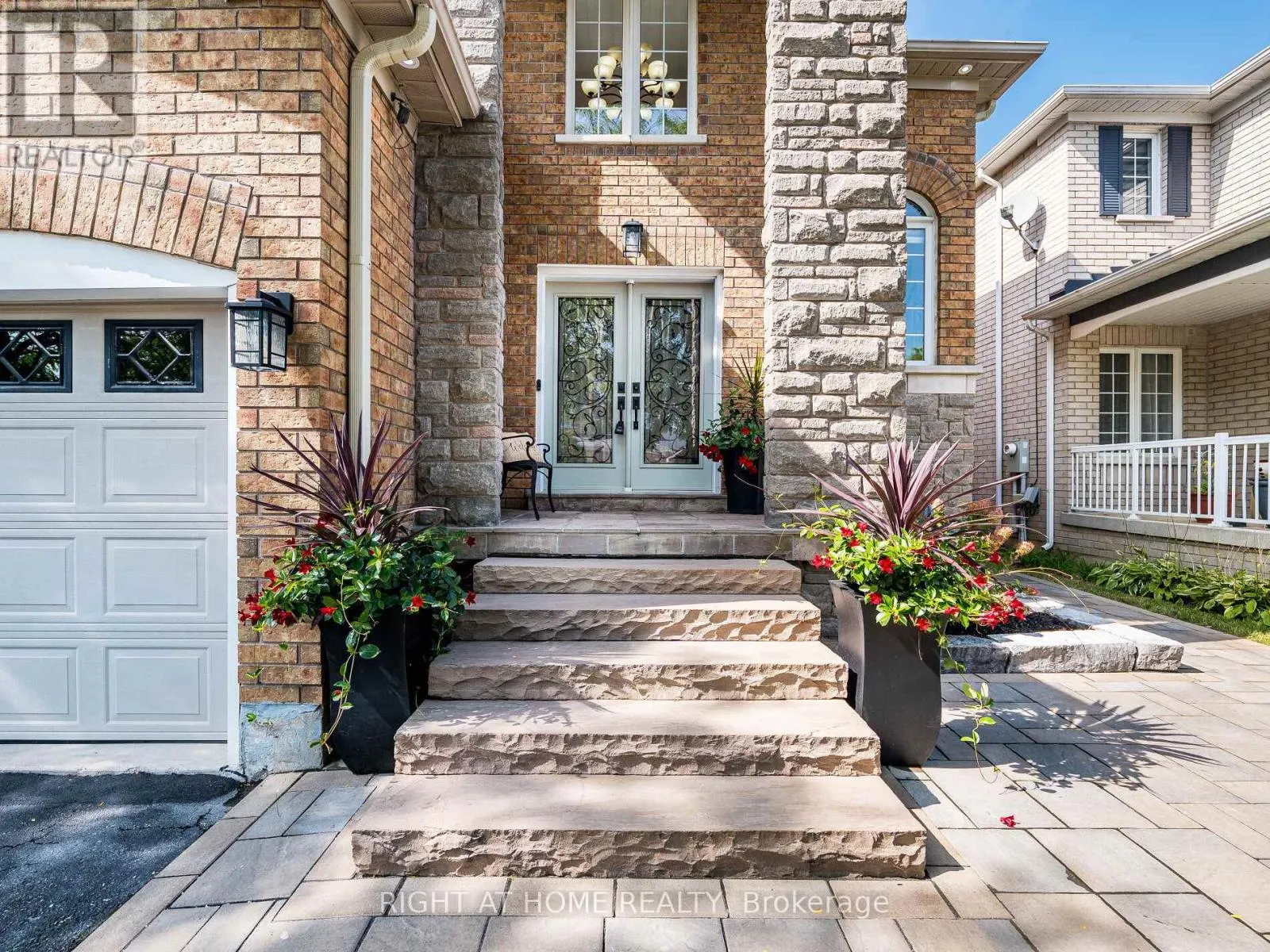 6 BERRYCREEK DRIVE