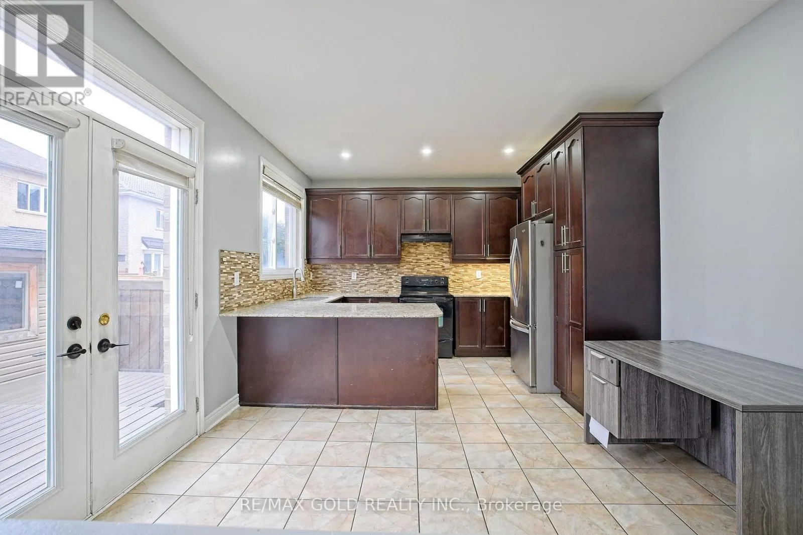35 ABITIBI LAKE DRIVE