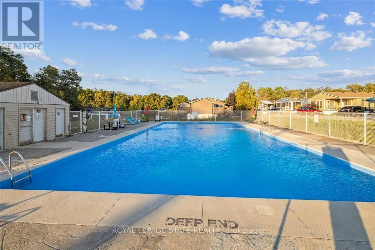 7 OAK - 4449 MILBUROUGH LINE