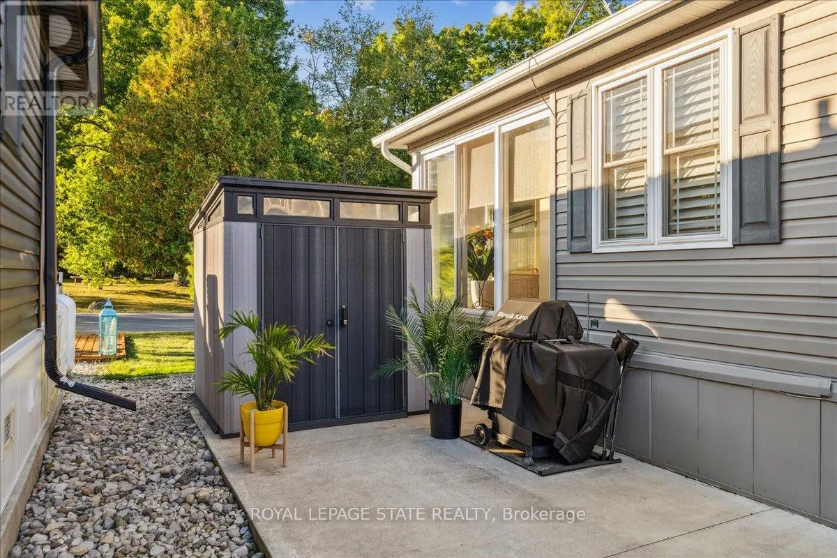 7 OAK - 4449 MILBUROUGH LINE