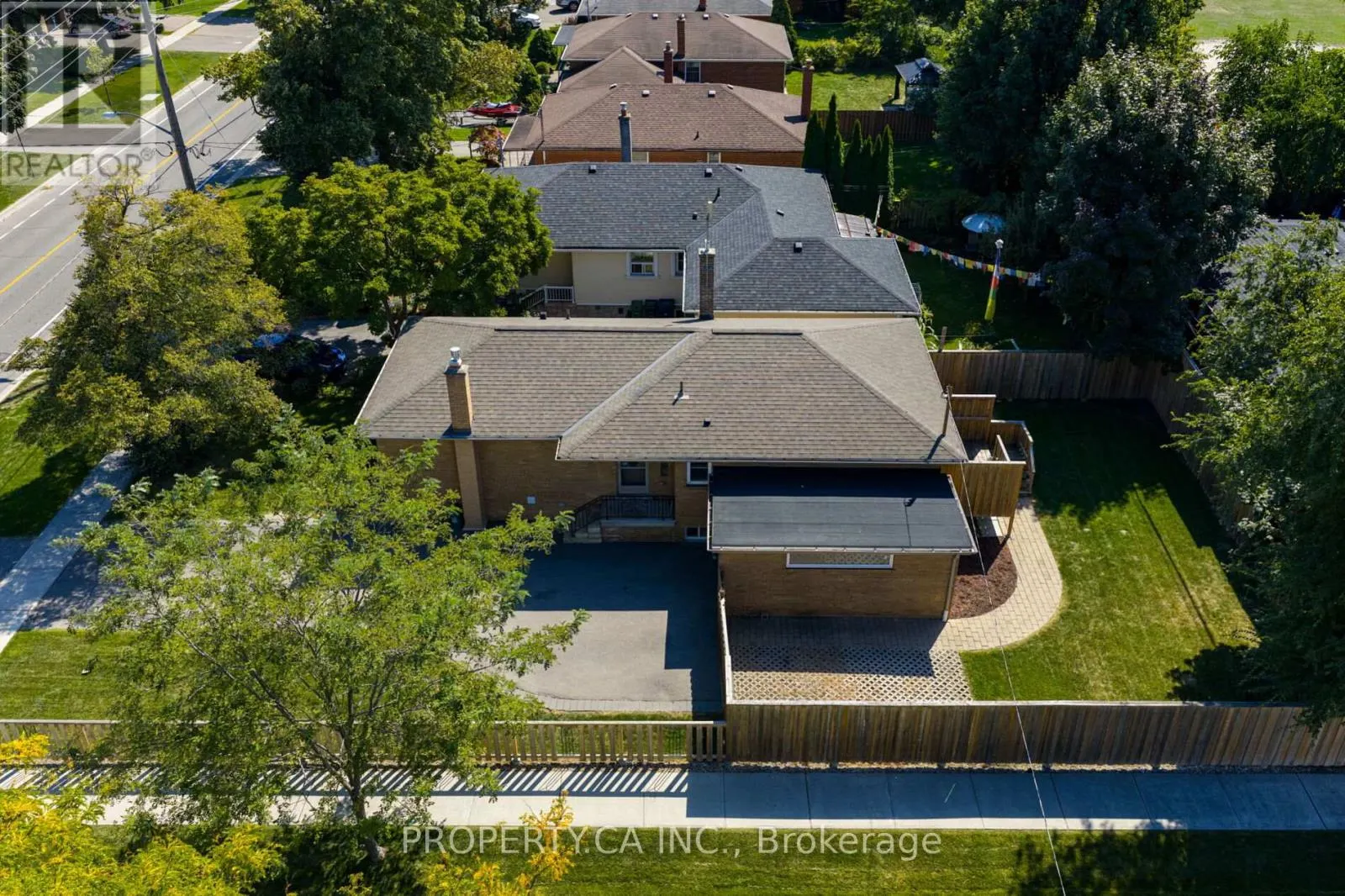 316 RENFORTH DRIVE