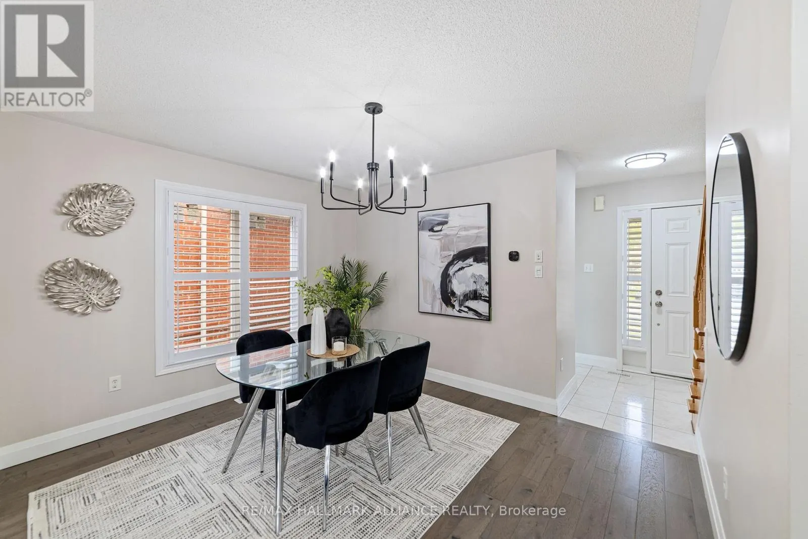 402 SCHREYER CRESCENT