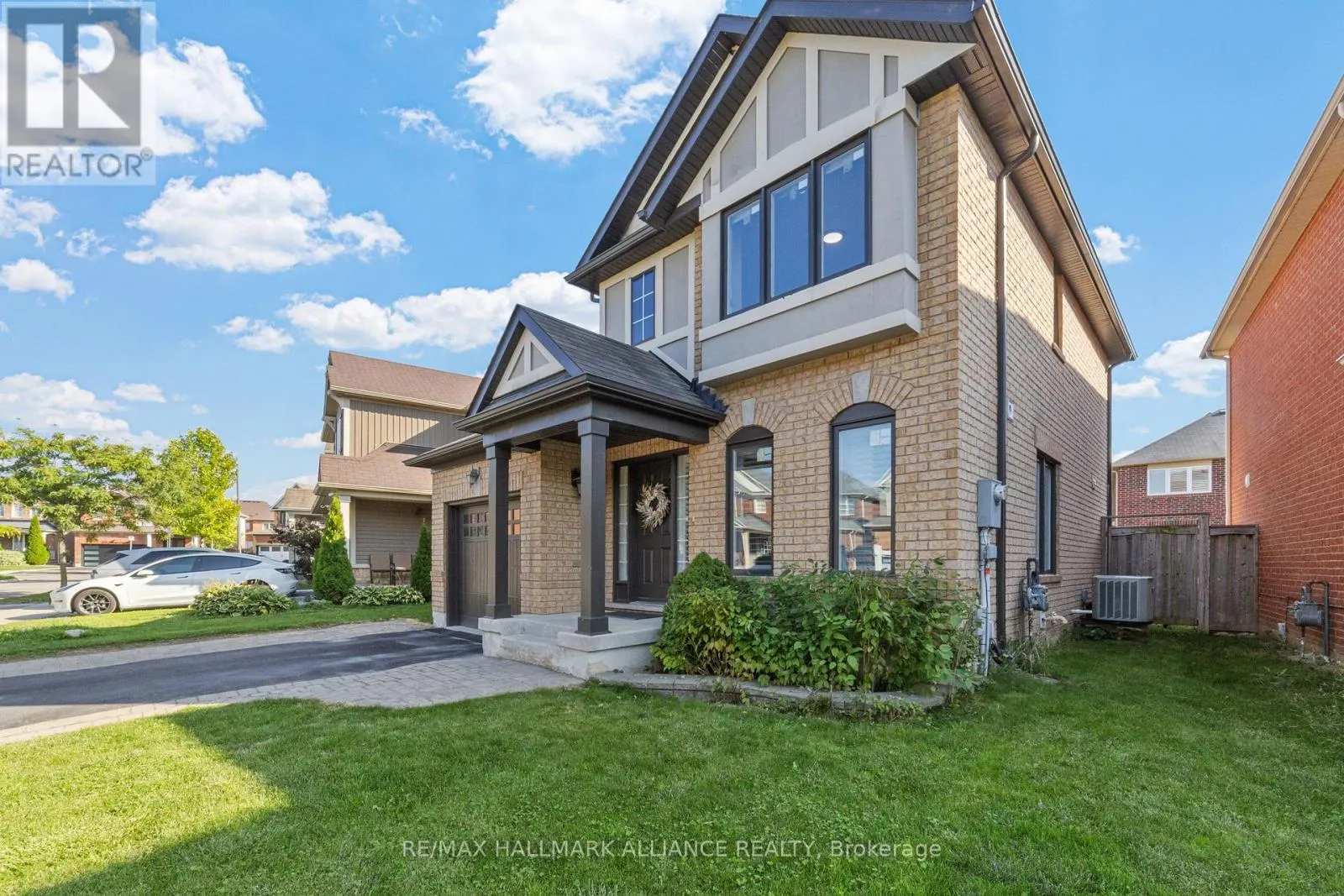 402 SCHREYER CRESCENT