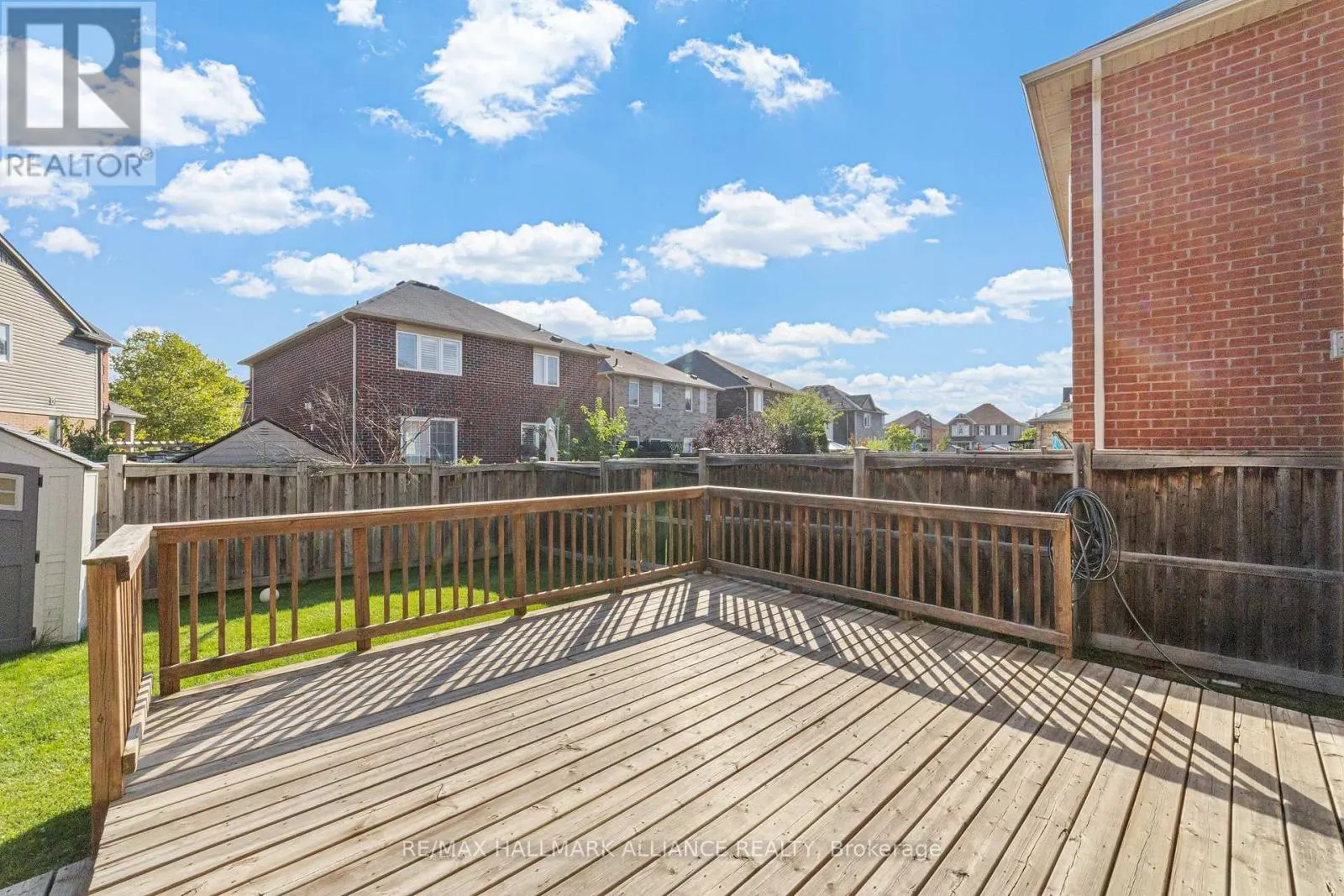 402 SCHREYER CRESCENT