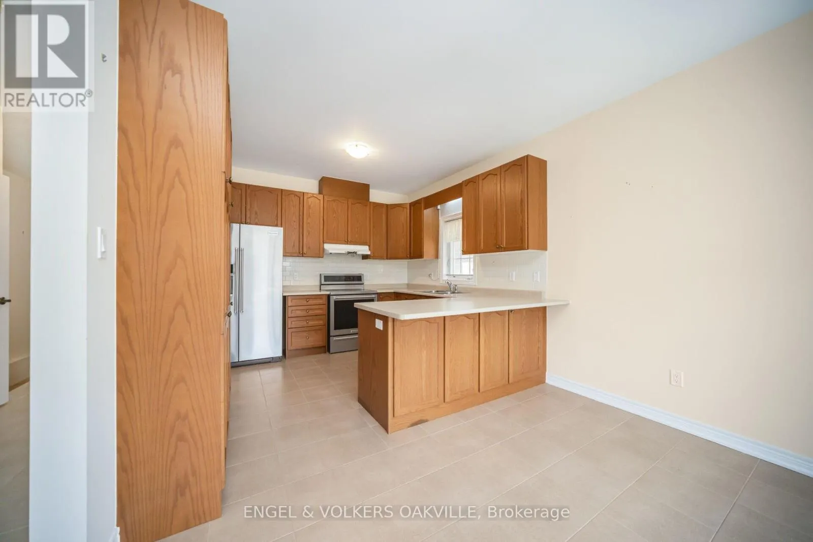 43 - 27 JAZZBERRY ROAD