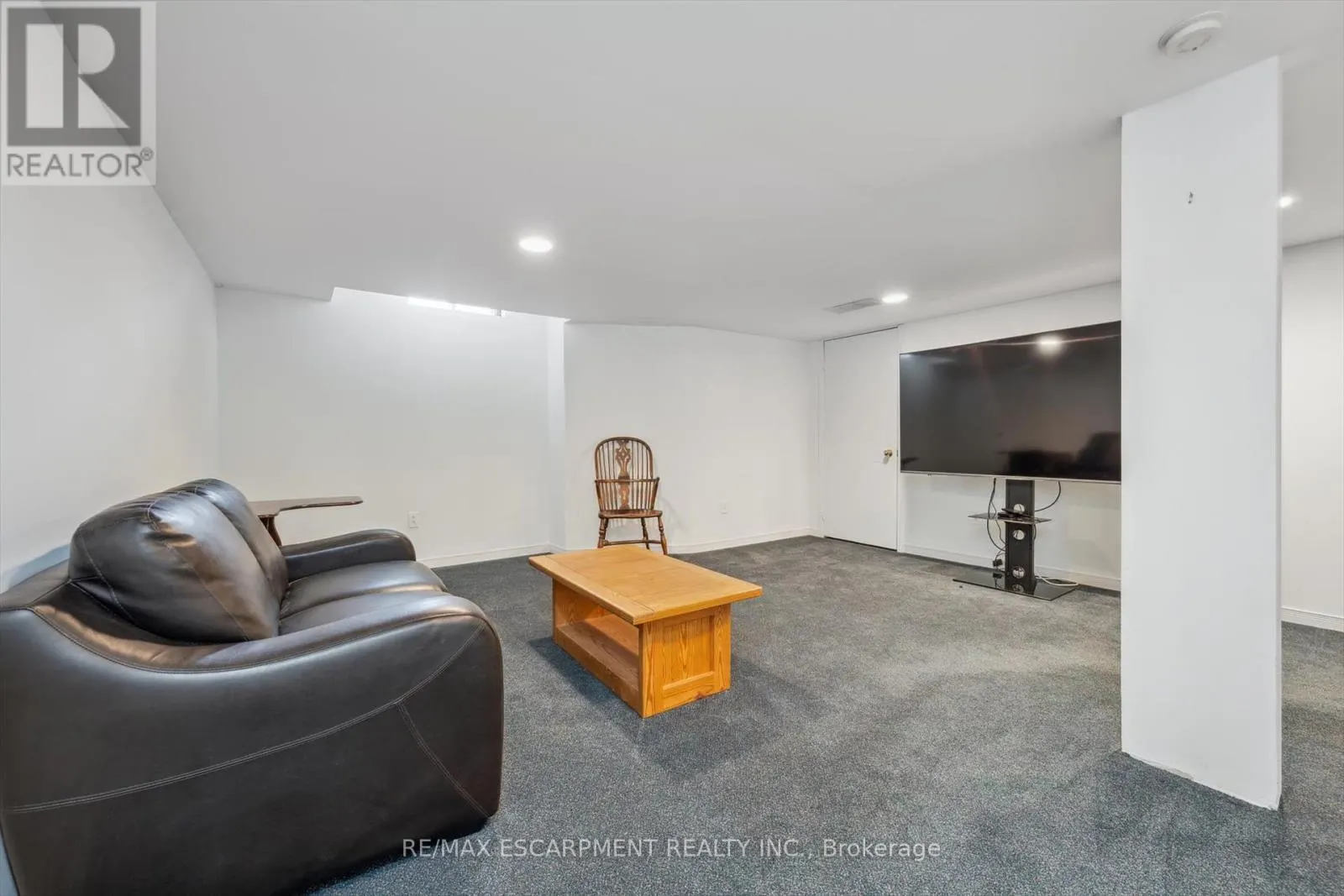 58 - 1240 WESTVIEW TERRACE