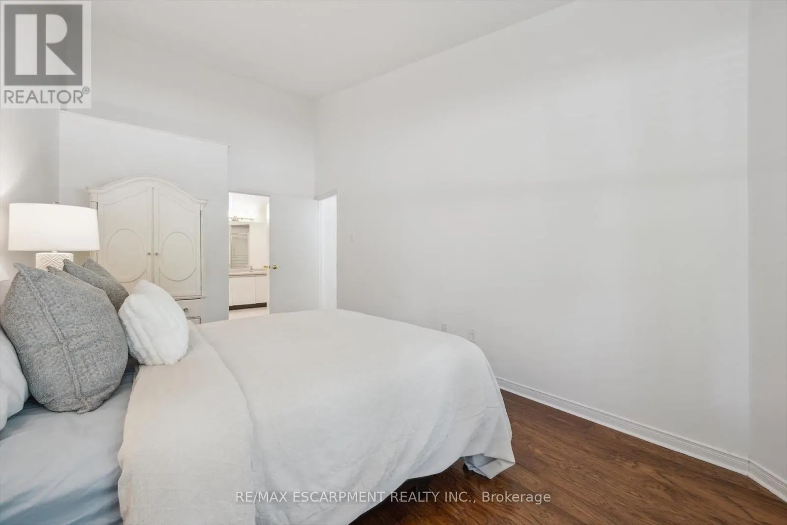 58 - 1240 WESTVIEW TERRACE