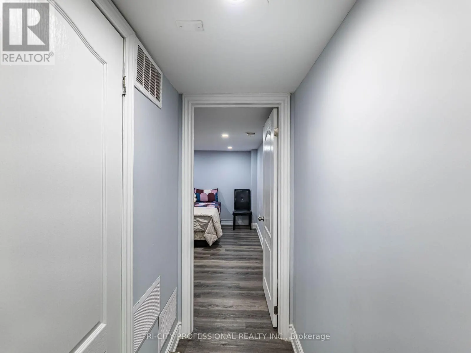 18 SUGARHILL DRIVE