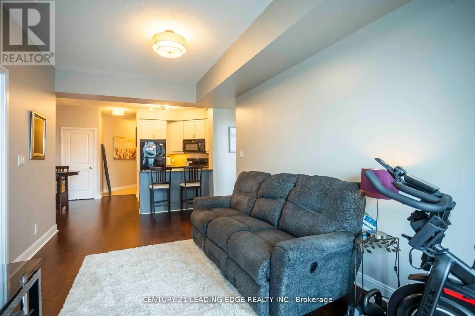2607 - 80 ABSOLUTE AVENUE
