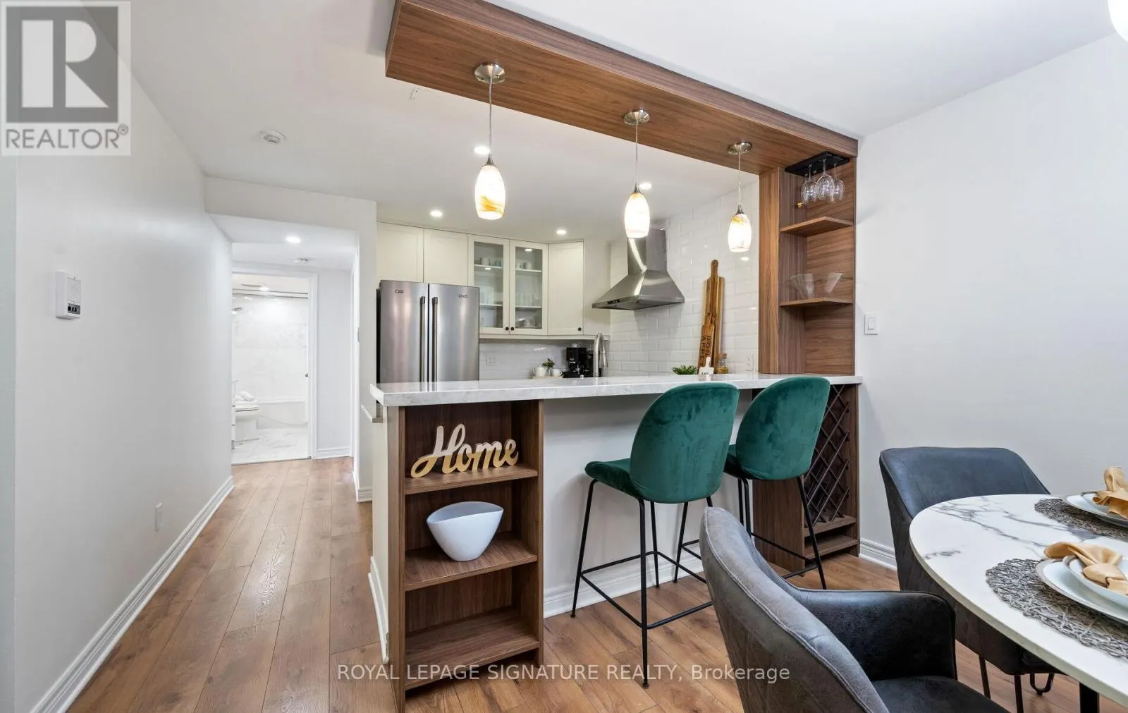 1021 - 1504 PILGRIMS WAY