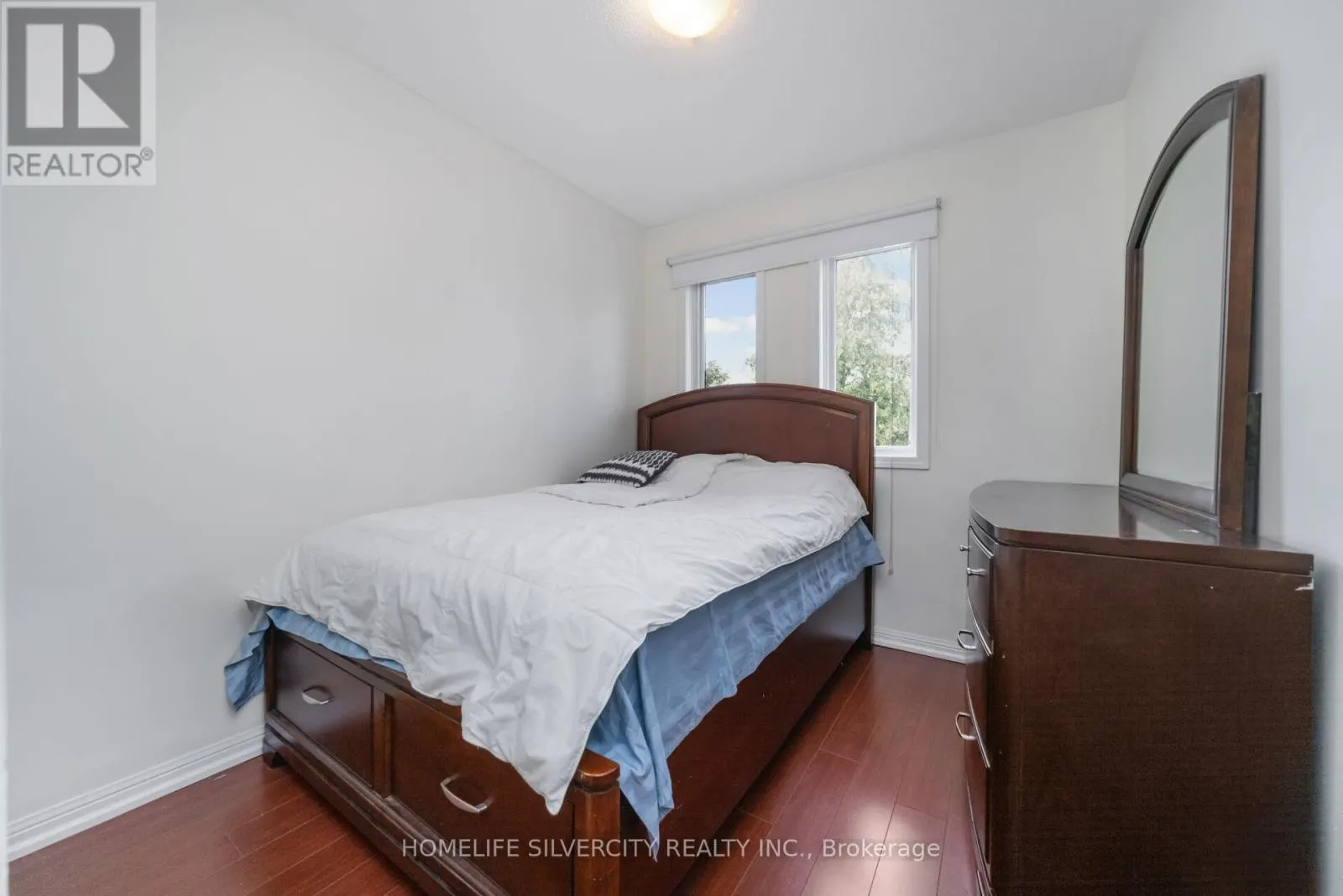 85 DANDELION ROAD