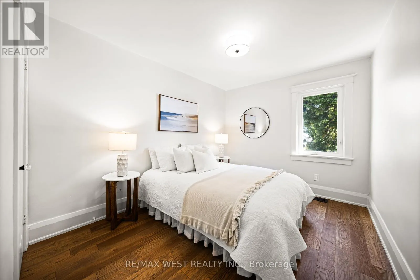 125 BROOKSIDE AVENUE