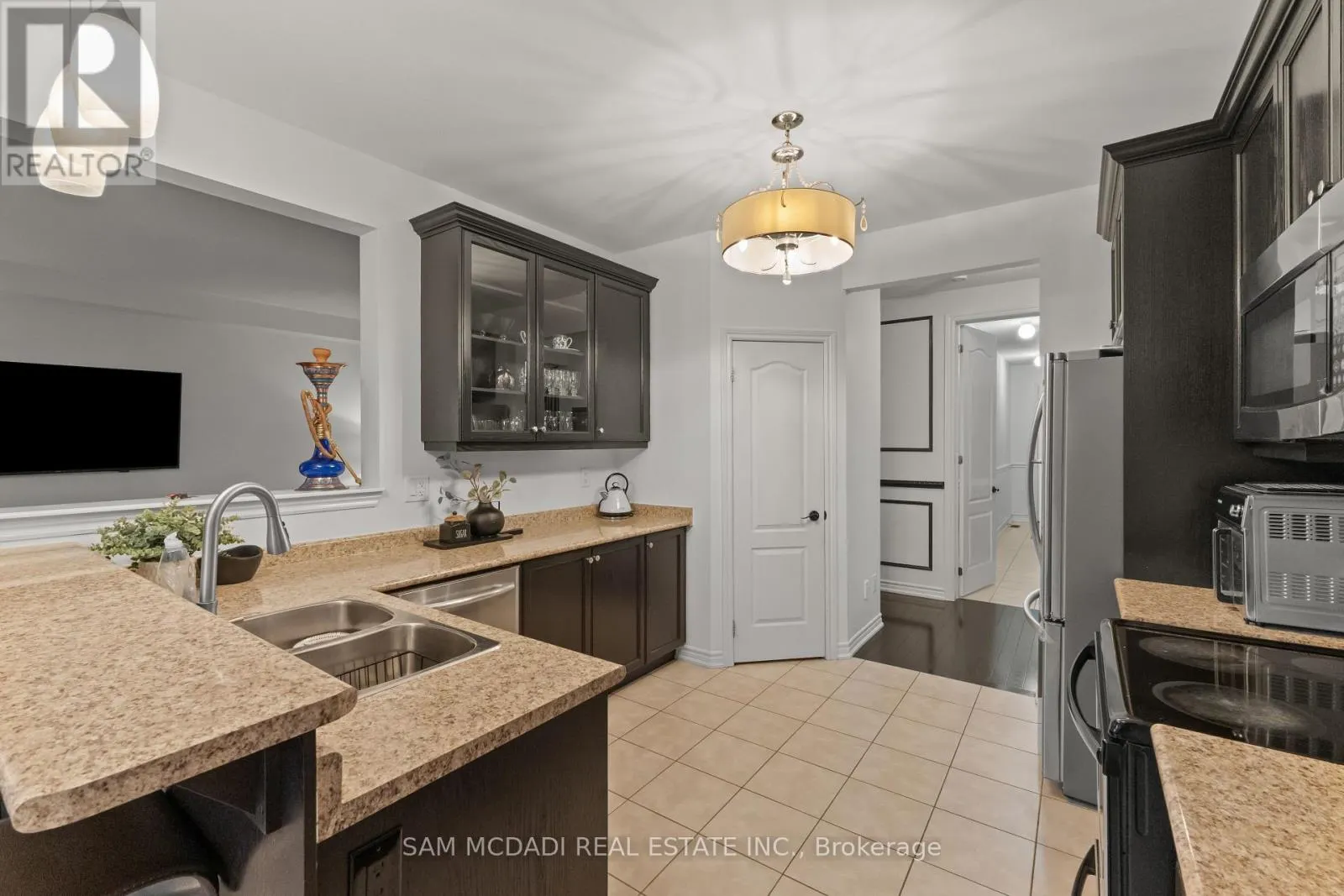700 SERAFINI CRESCENT