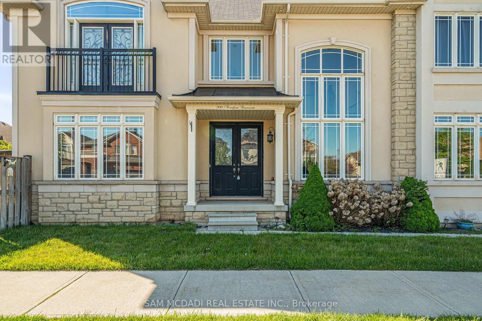 700 SERAFINI CRESCENT