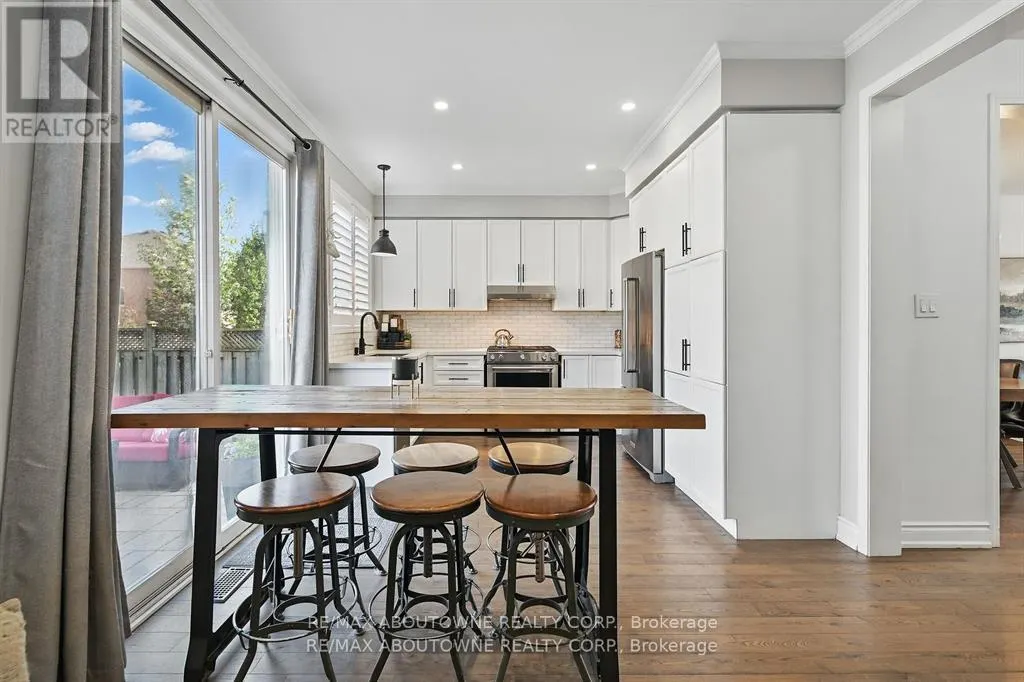 2536 BRACKEN DRIVE