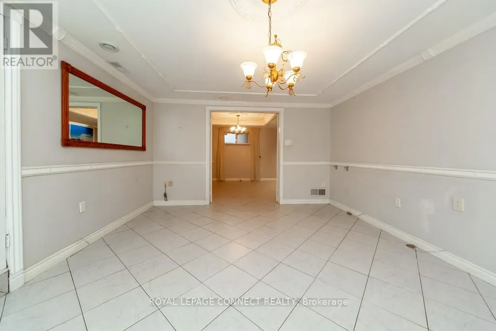 30 EAST DRIVE E