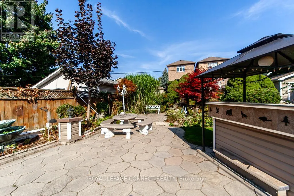 30 EAST DRIVE E