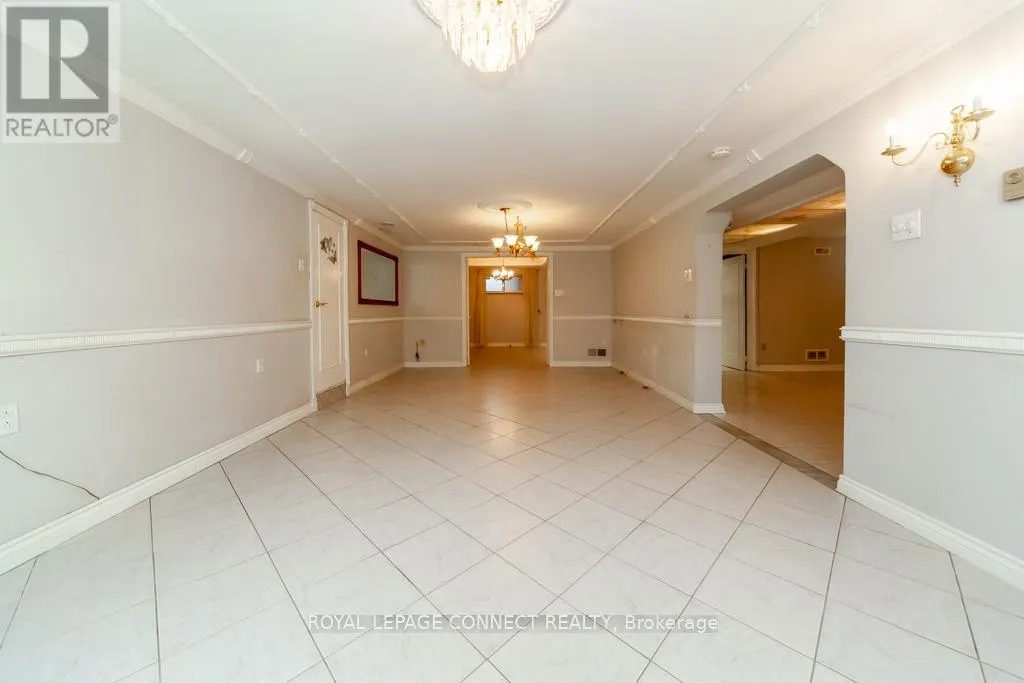 30 EAST DRIVE E