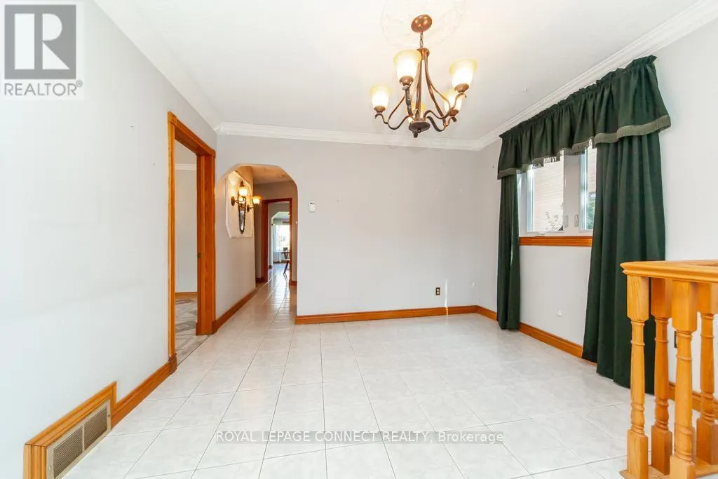 30 EAST DRIVE E