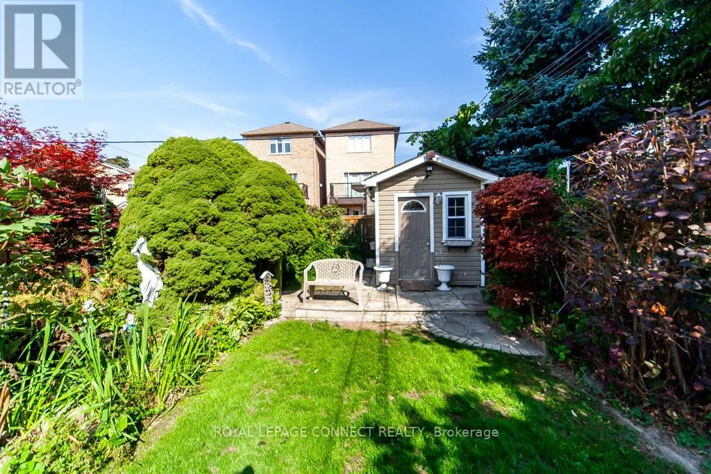 30 EAST DRIVE E