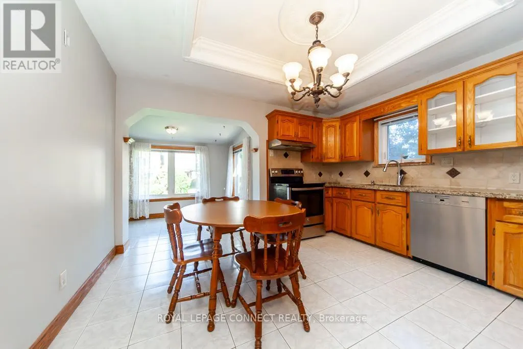 30 EAST DRIVE E