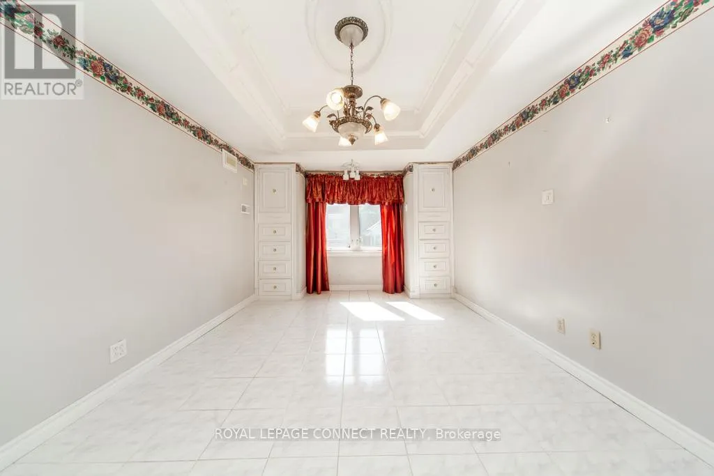 30 EAST DRIVE E