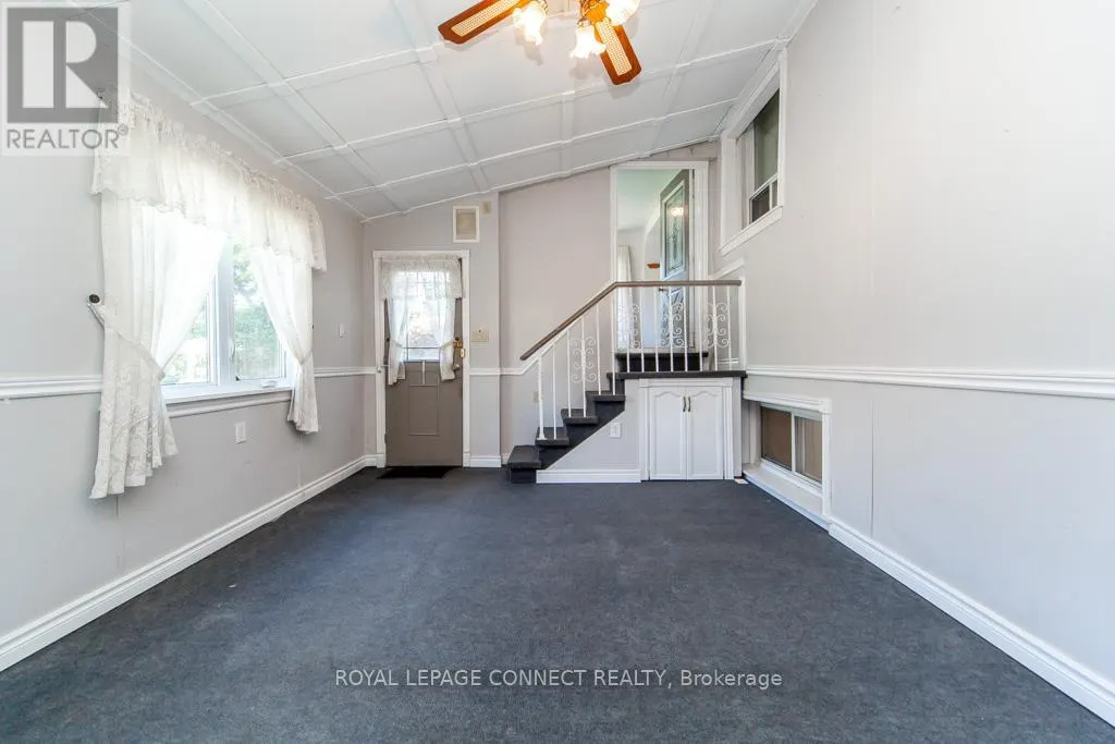 30 EAST DRIVE E