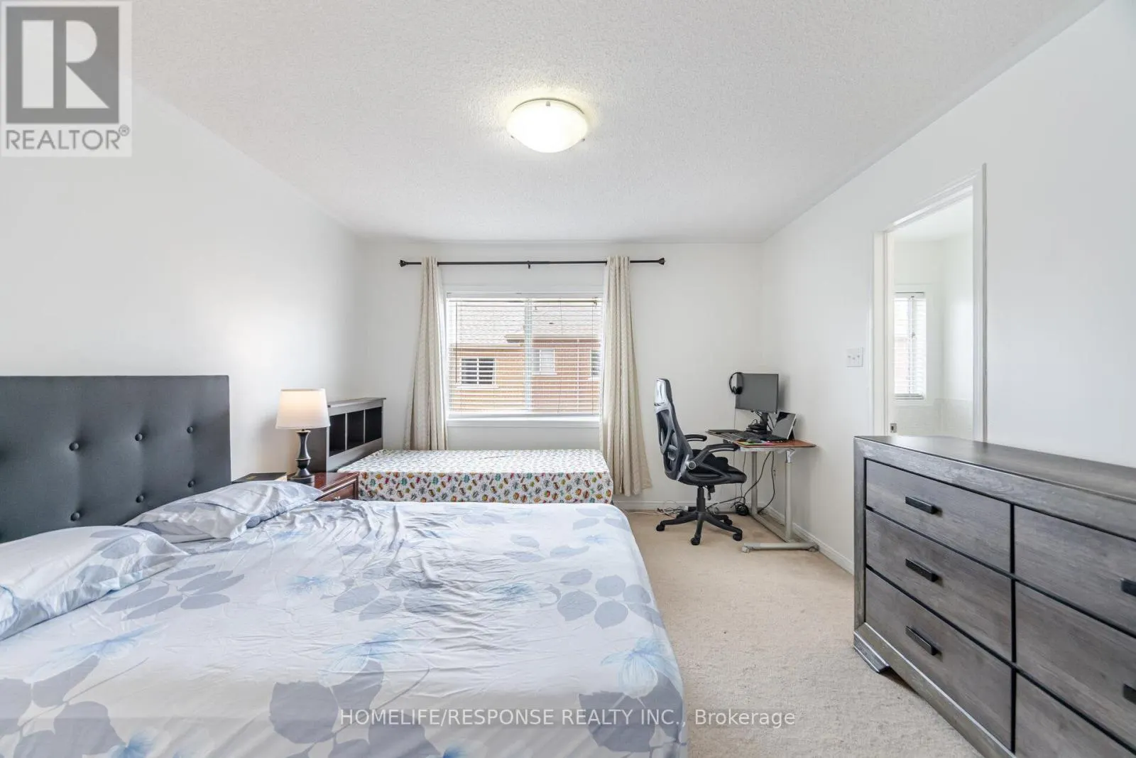 281 - 7360 ZINNIA PLACE