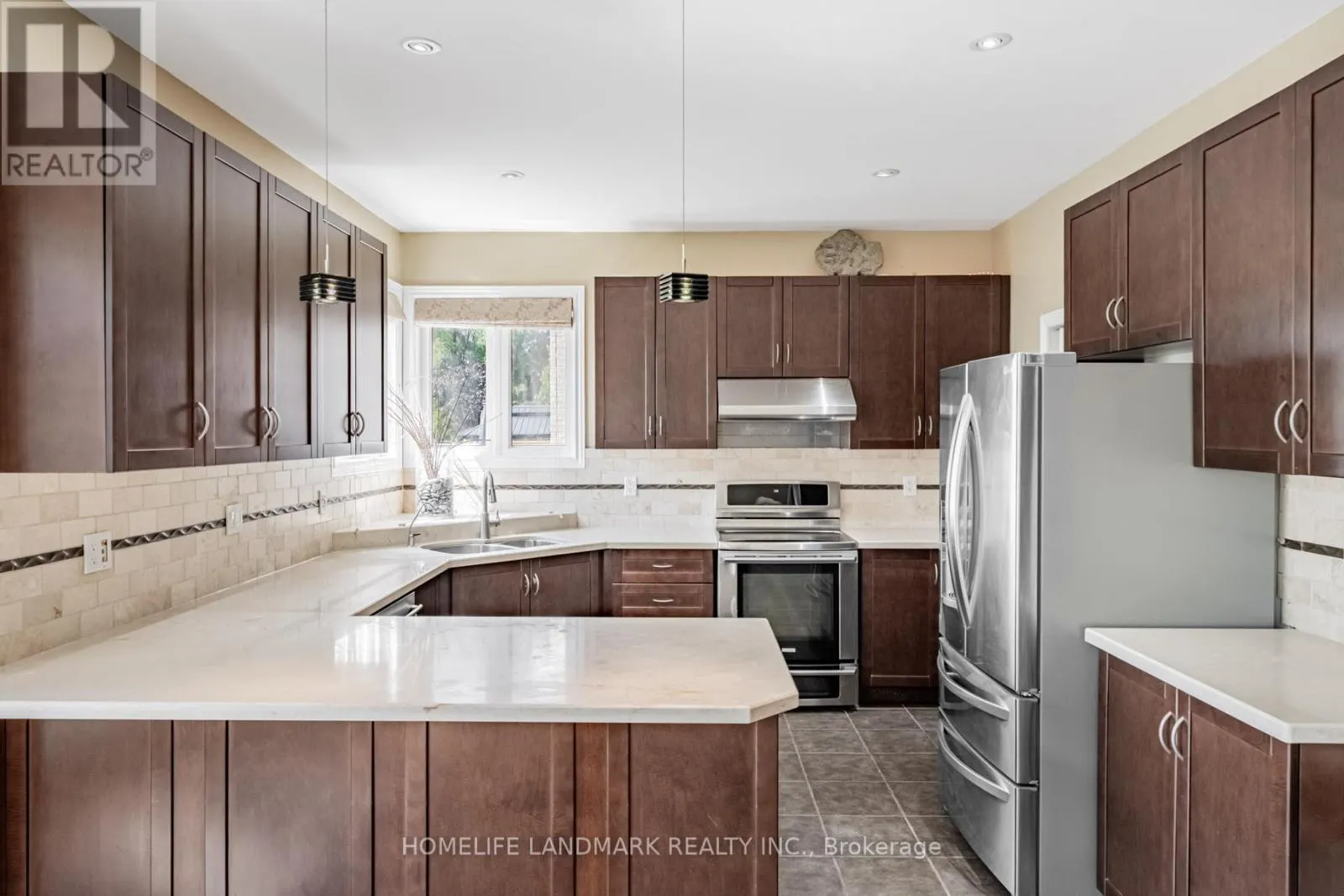2481 WHISTLING SPRINGS CRESCENT