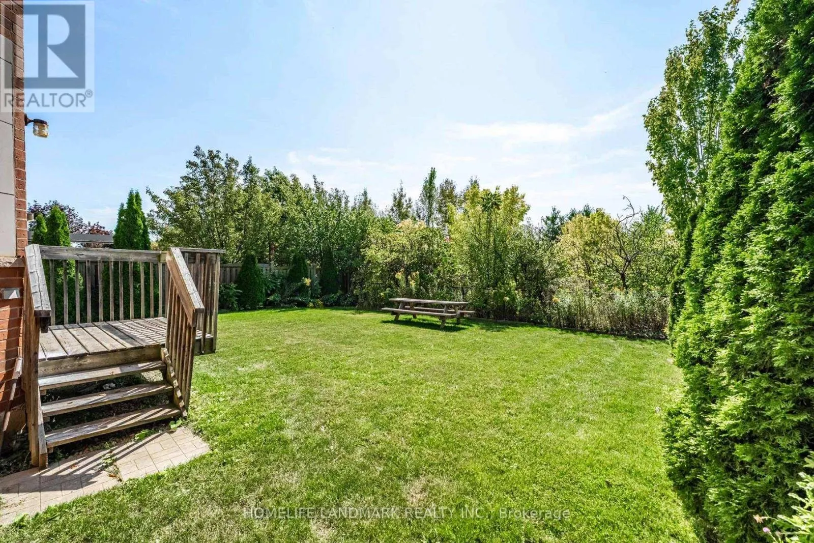 2481 WHISTLING SPRINGS CRESCENT