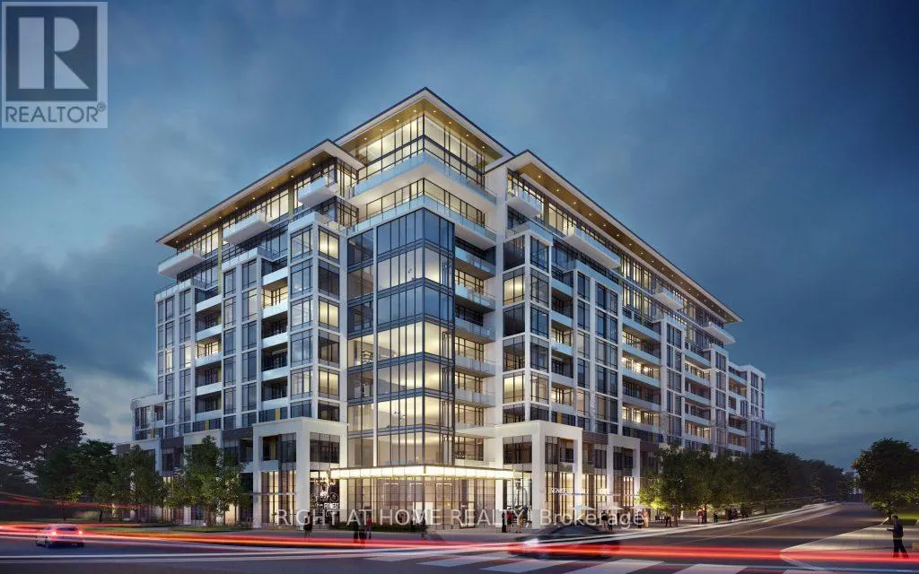 812 - 405 DUNDAS STREET W