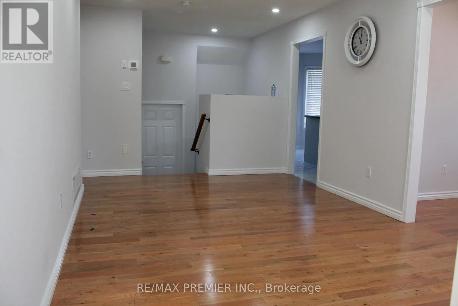 164 ROYAL VALLEY DRIVE