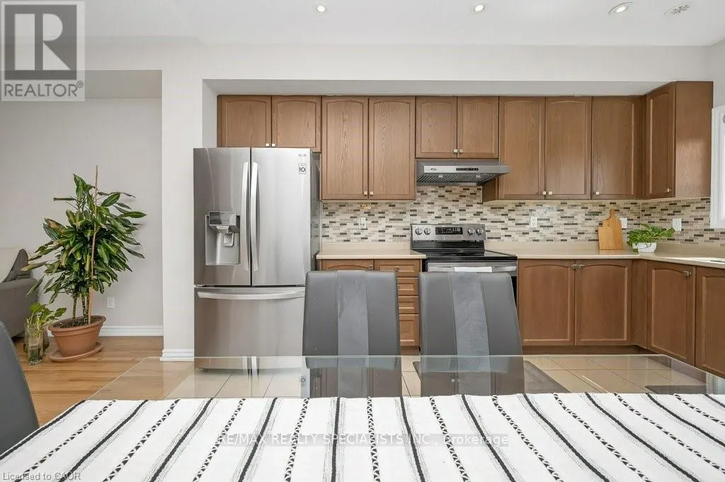 34 ASPEN HILLS ROAD