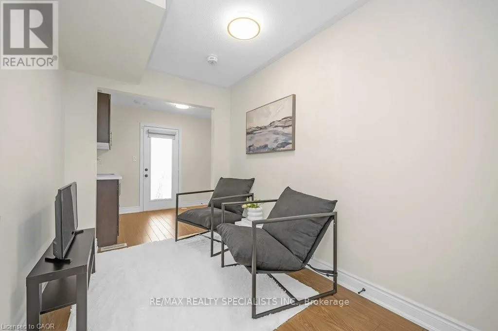 34 ASPEN HILLS ROAD