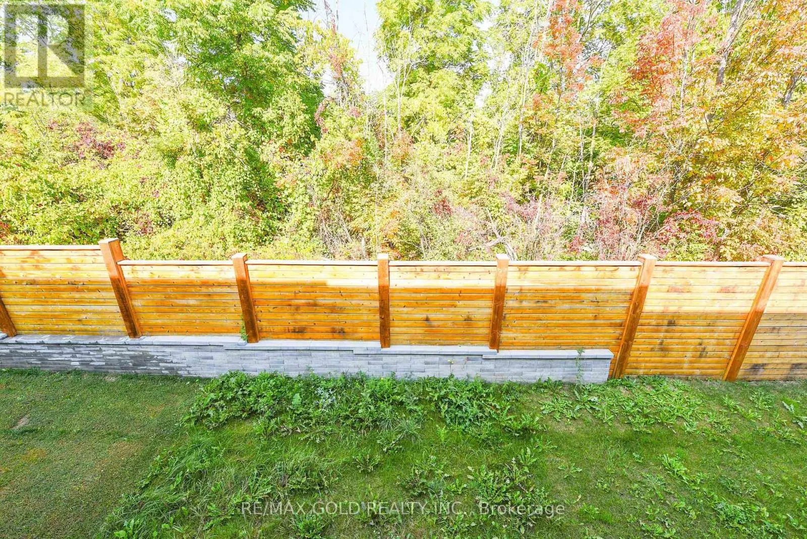 48 WINDTREE WAY