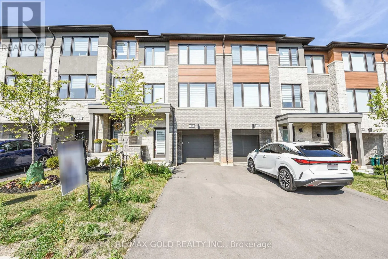 48 WINDTREE WAY