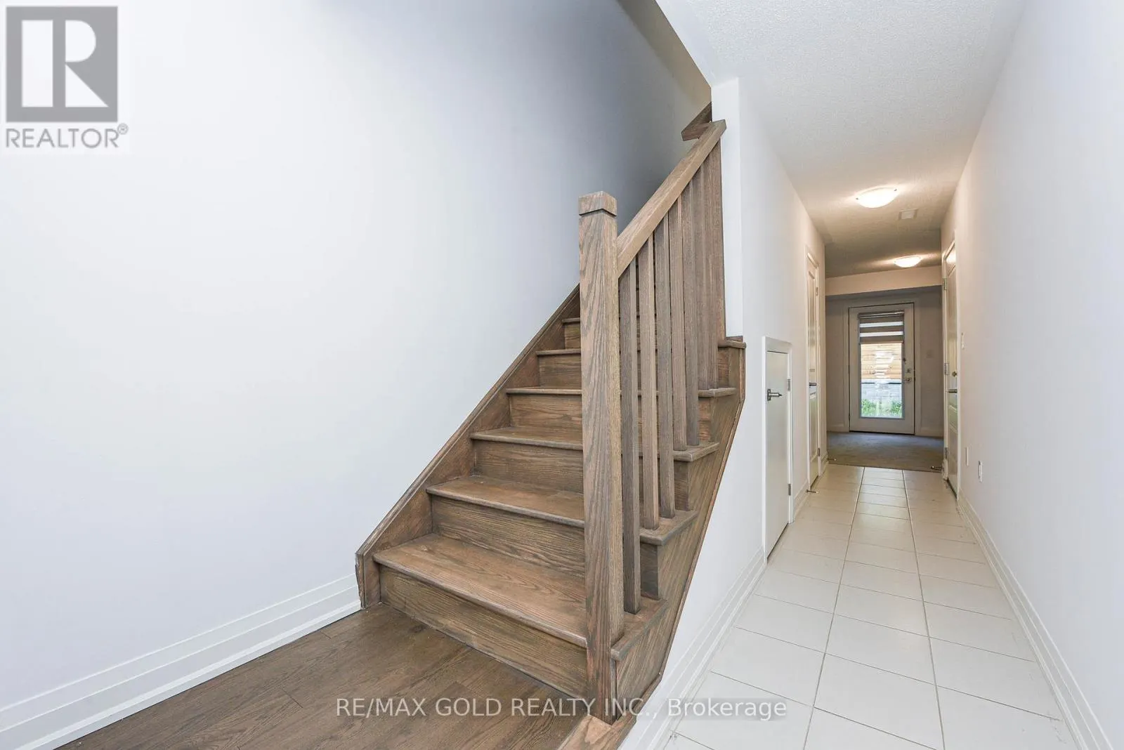 48 WINDTREE WAY