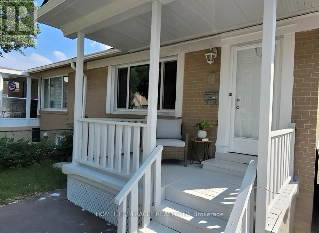 MAIN - 71 MCMURCHY AVENUE