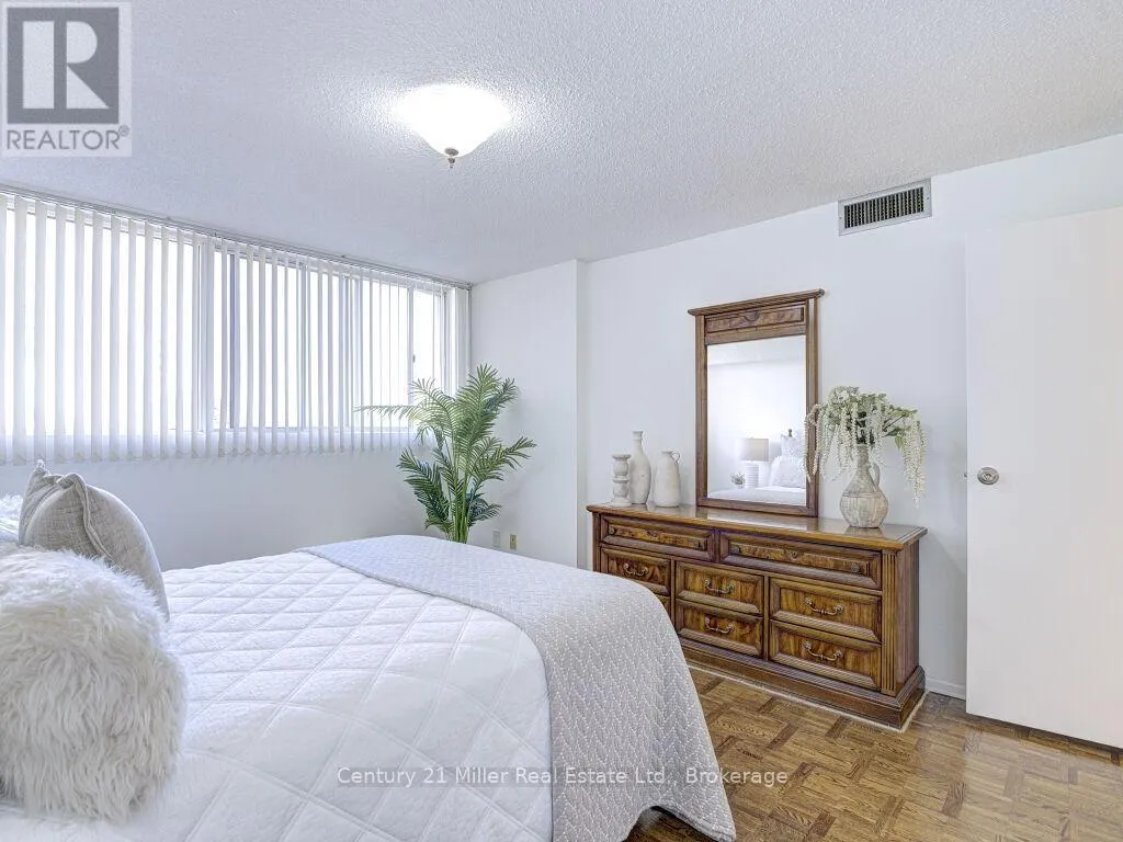 #606 - 3695 KANEFF CRESCENT, ##606