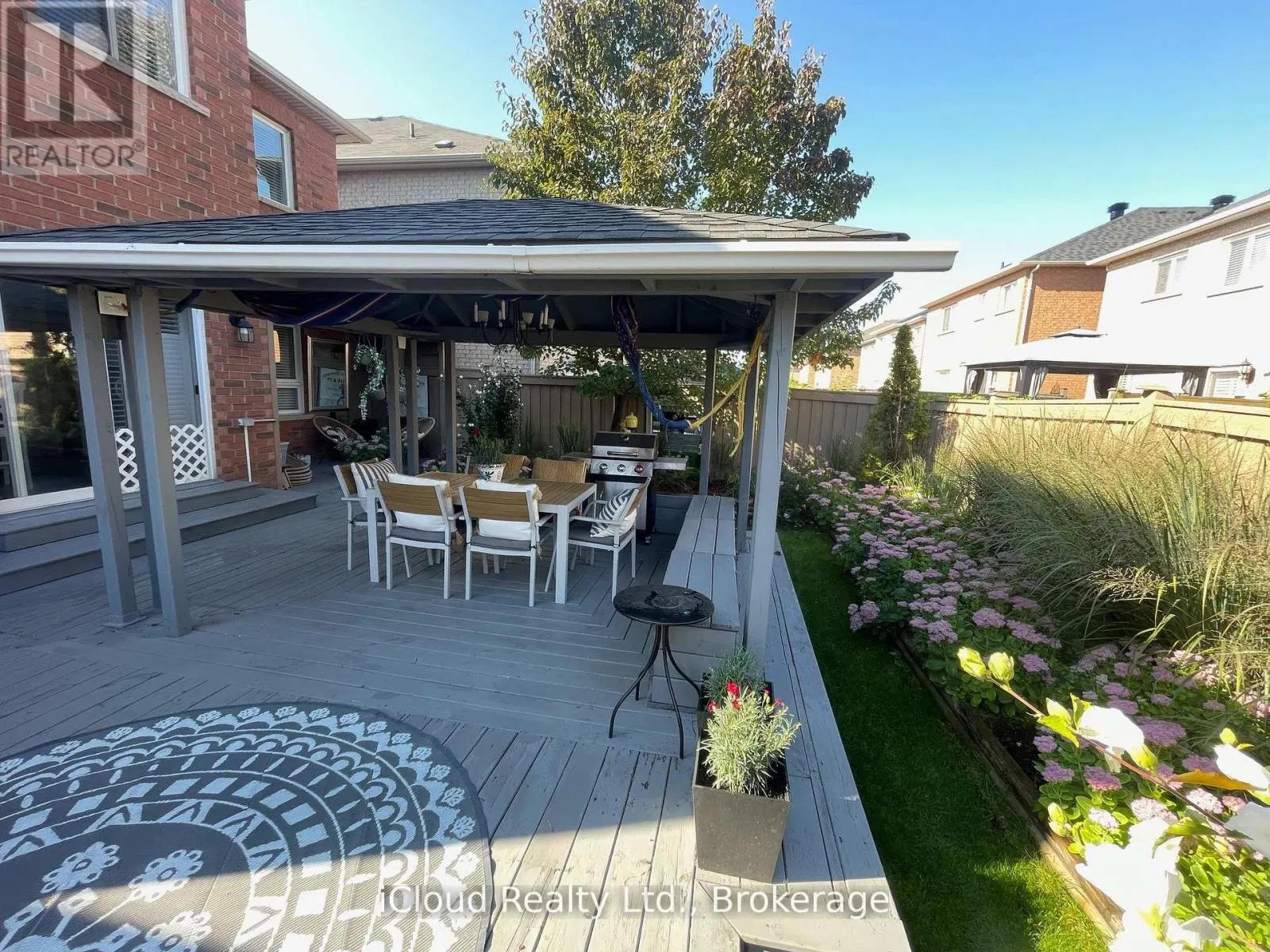 22 FALLGATE DRIVE