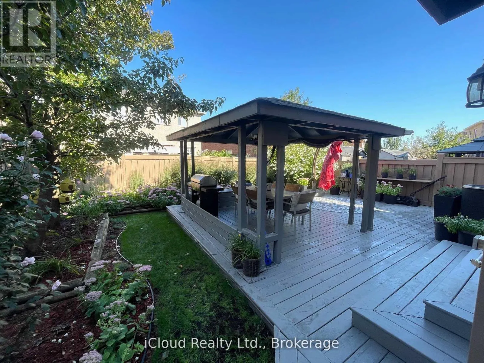 22 FALLGATE DRIVE