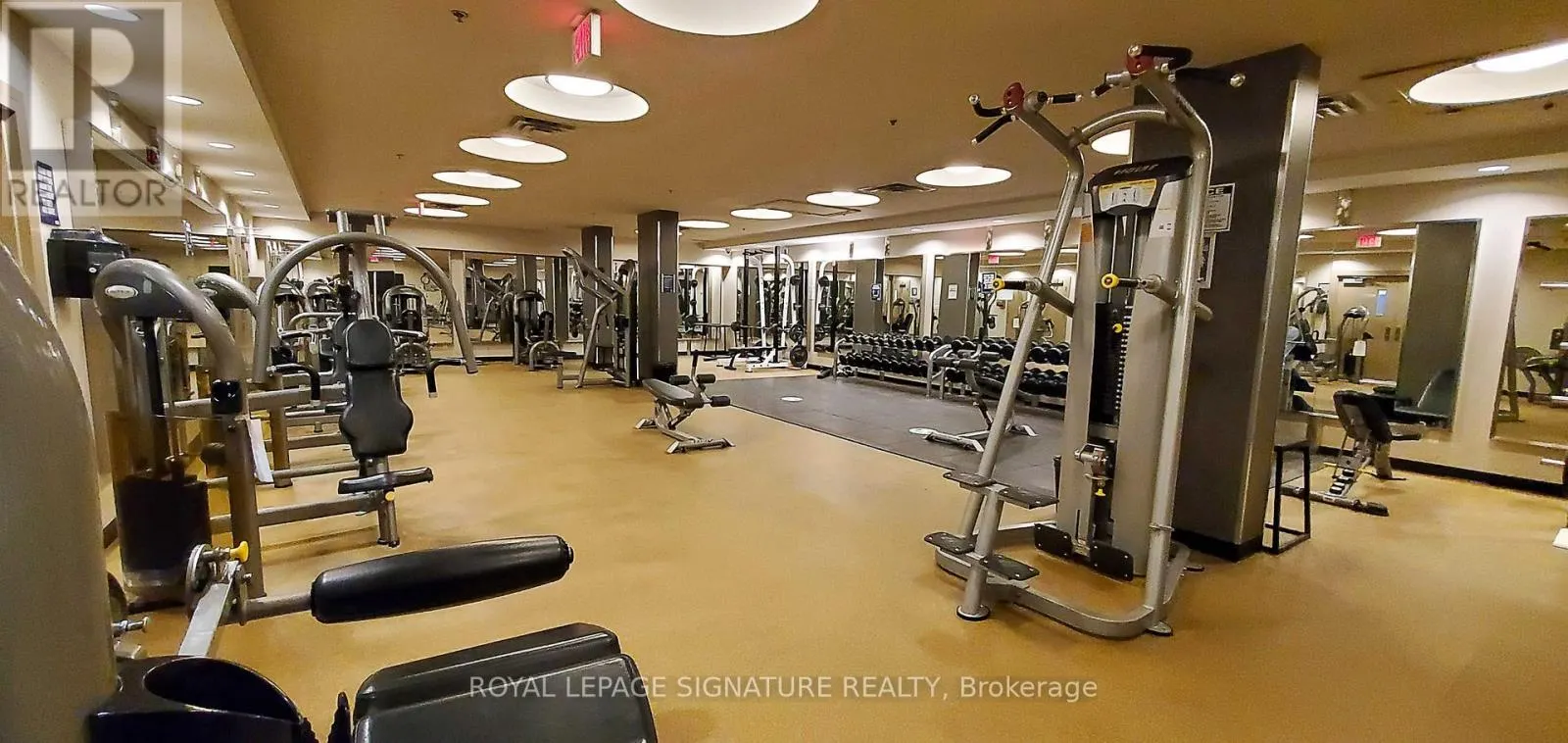 104 - 80 ABSOLUTE AVENUE