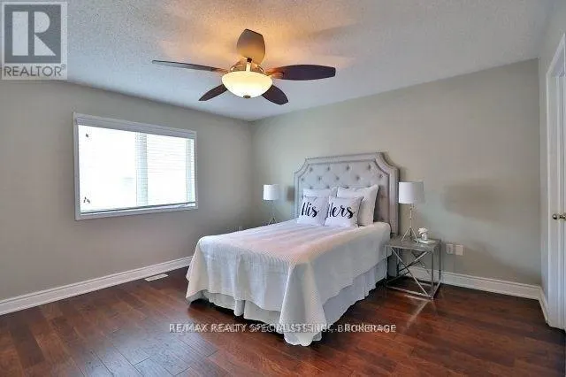 4841 CAPRI CRESCENT
