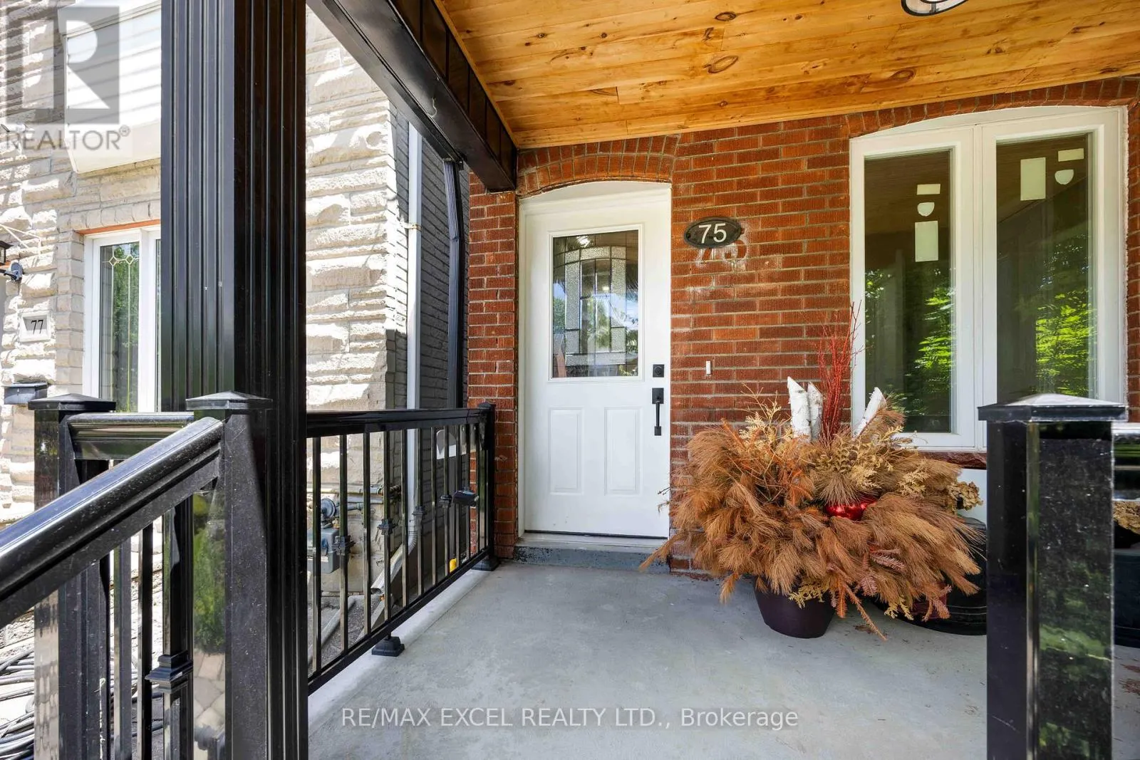 75 HARVIE AVENUE