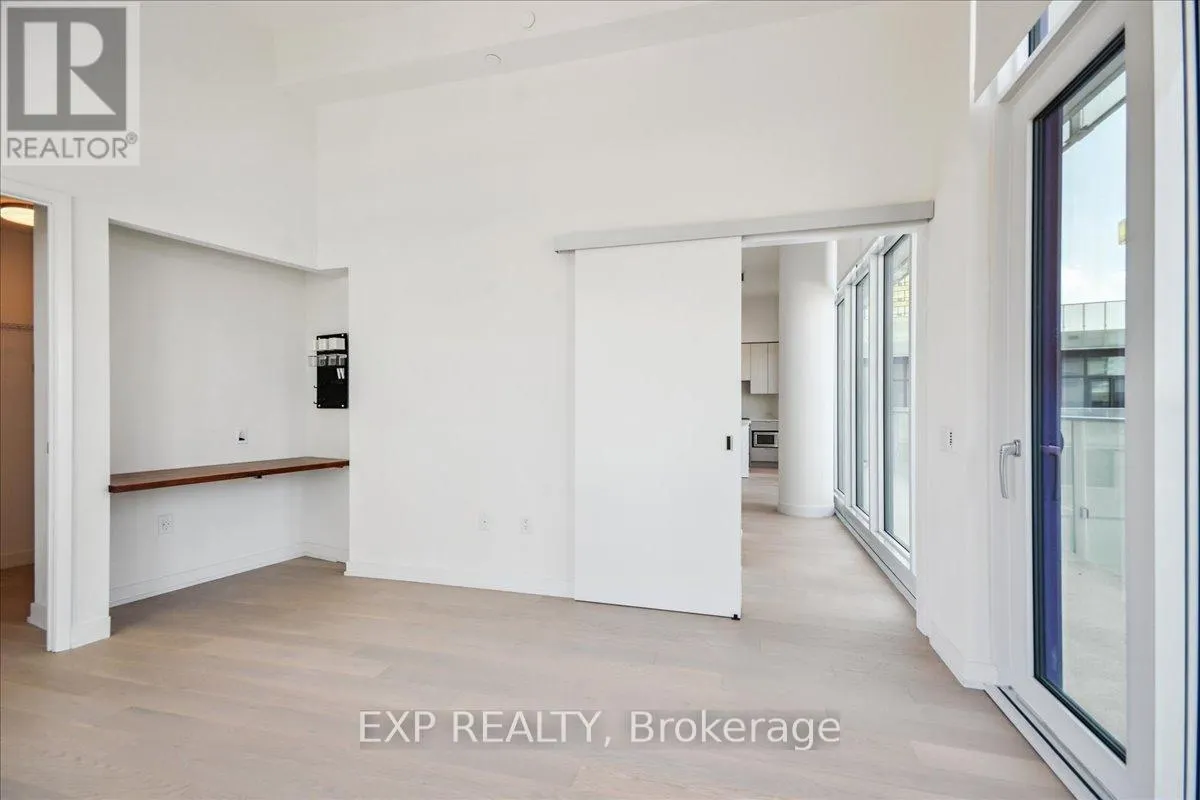 609 - 3883 QUARTZ ROAD