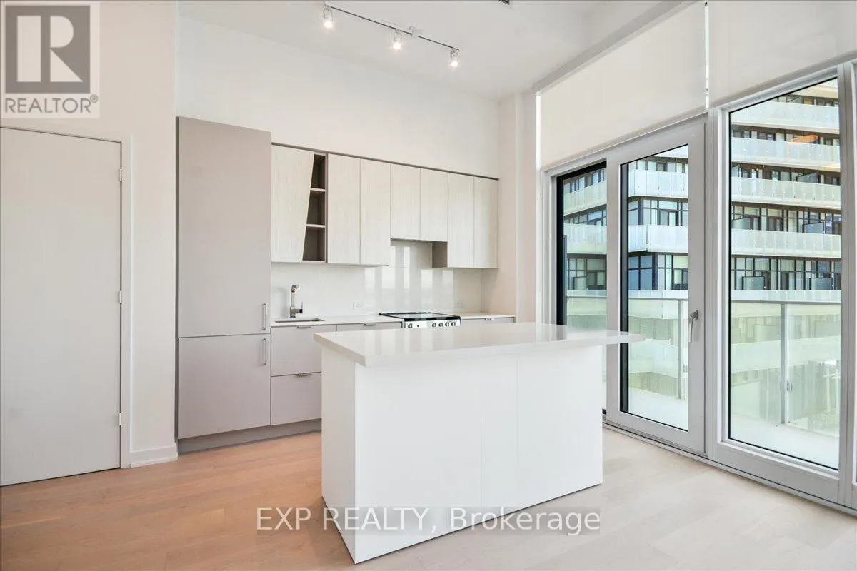 609 - 3883 QUARTZ ROAD