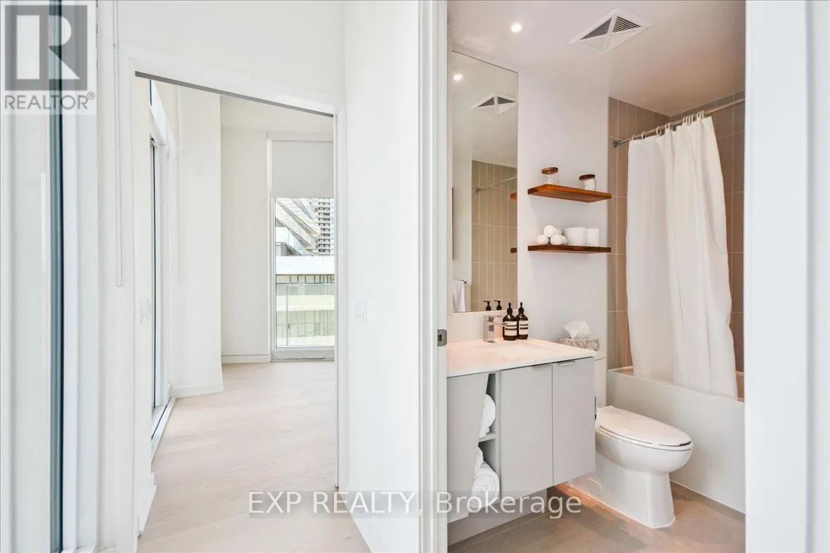 609 - 3883 QUARTZ ROAD