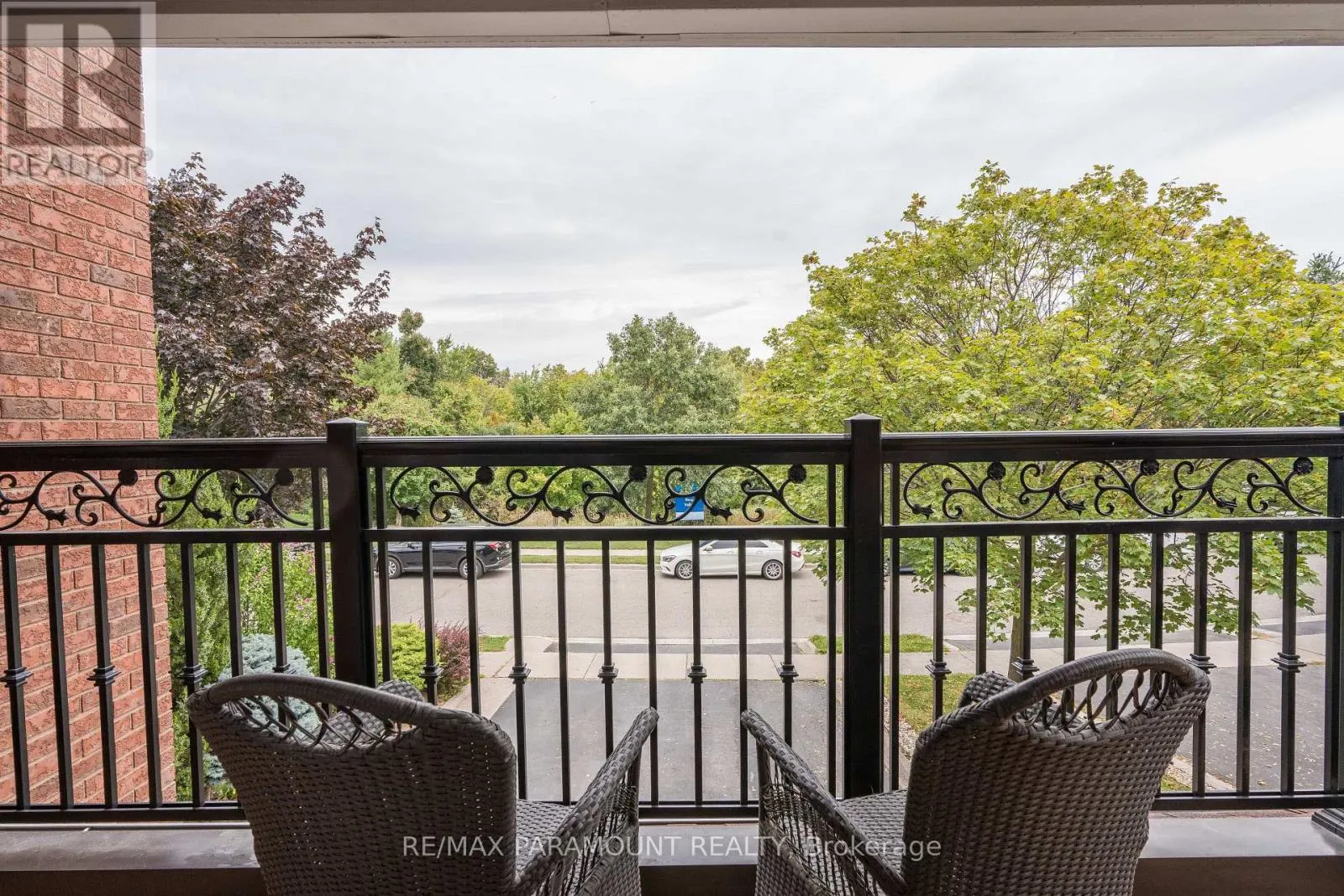 19 RIVER ROCK CRESCENT